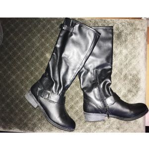CHARLOTTE RUSSE BOOTS